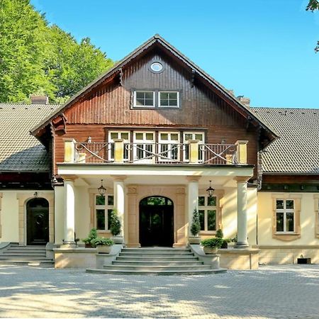 Hotel "Dworek Lesniczowka" Wodzisław Śląski Εξωτερικό φωτογραφία